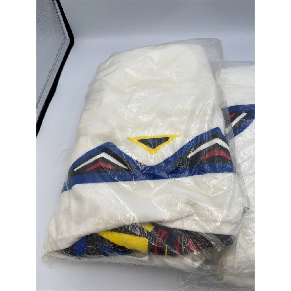 TWO 90's‎ Marlboro Mountains Phillip Morris Towels Cotton NEW Sealed Turkey